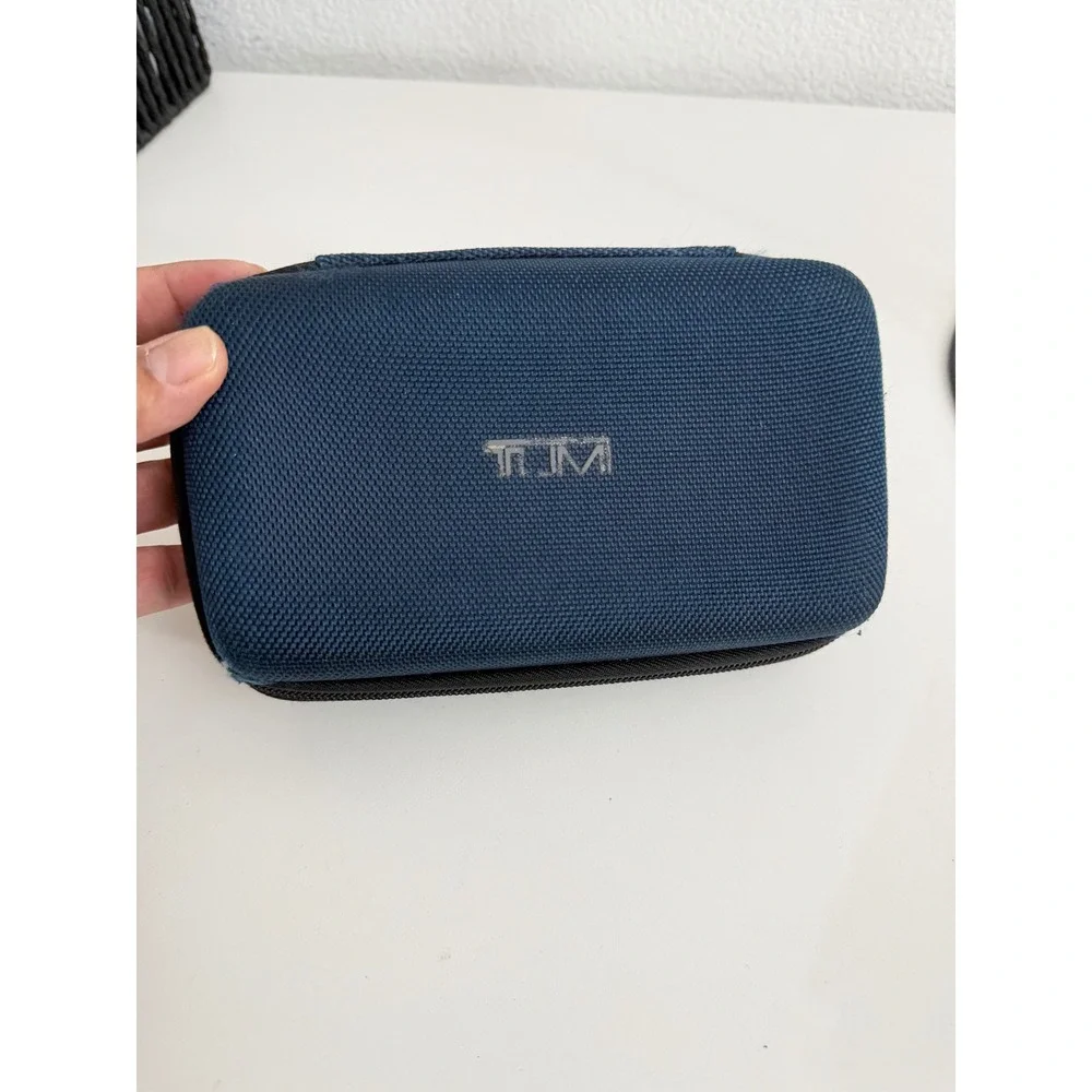 Tumi Delta Airlines Amenity Kit Case Navy Blue Ballistic Nylon Travel Pouch